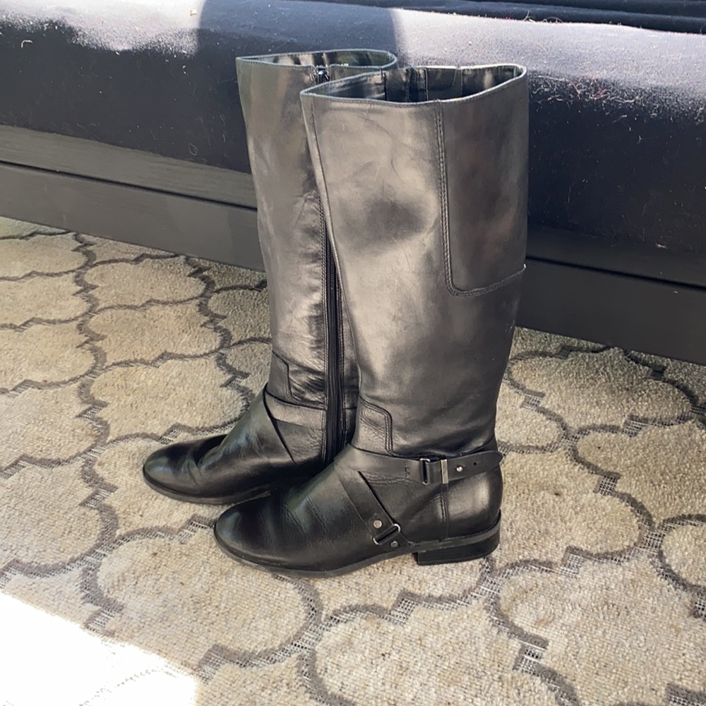 Nine West ladies black leather boost